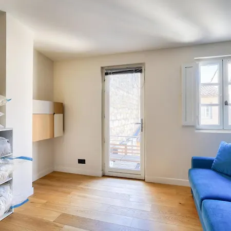 Guestready - Charming Downtown With Terrace