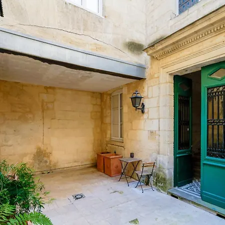 Guestready - Charming Downtown With Terrace Daire *